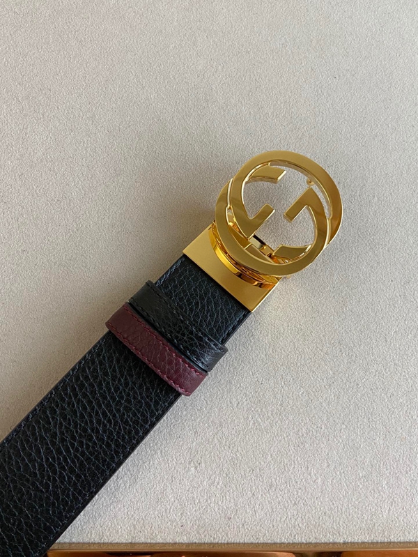 スーパーコピーグッチベルト素材ディテール